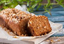 Receita de bolo de frutos secos sem ovos